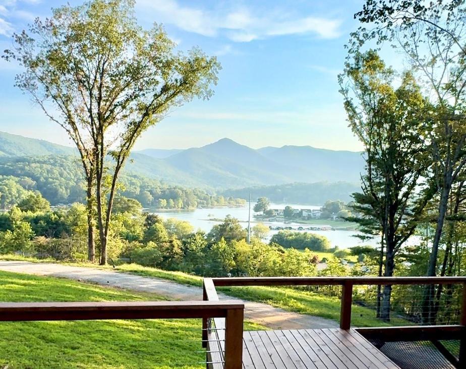 Dome And Mountain Views Hot Tub *